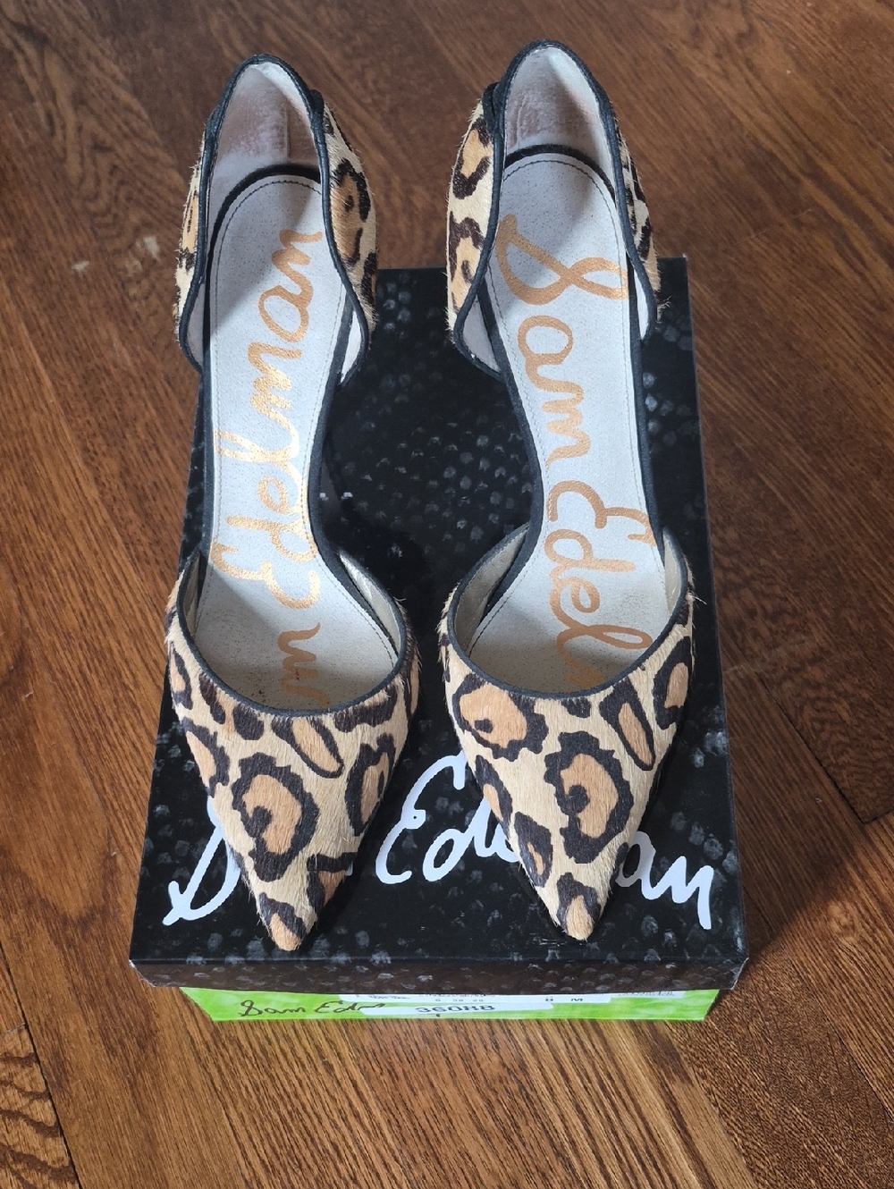 Sam Edelman Delilah Leopard Print Pointy Pumps - Size 8